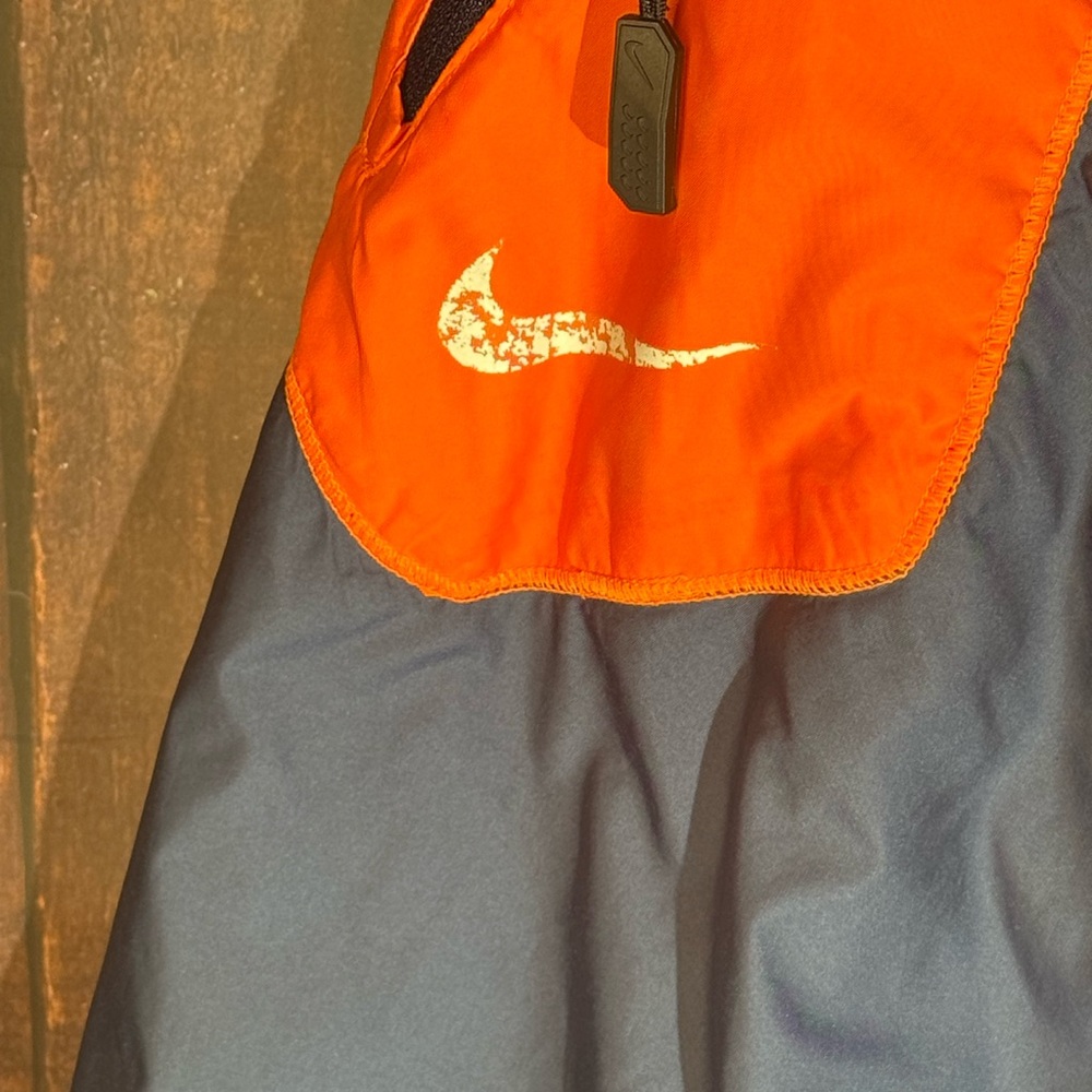 Dri-FIT Navy Blue Pullover - Picture 6 of 6
